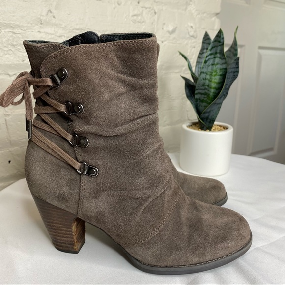 Clarks Alpine Andi Heeled Lace Up Booties 7 - Picture 5 of 10